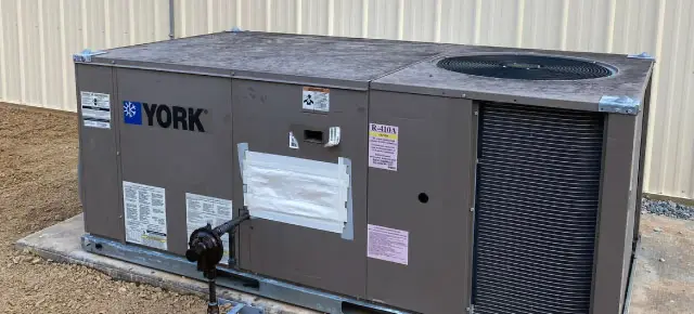 Rooftop unit service is a call away with RiverView Mechanical